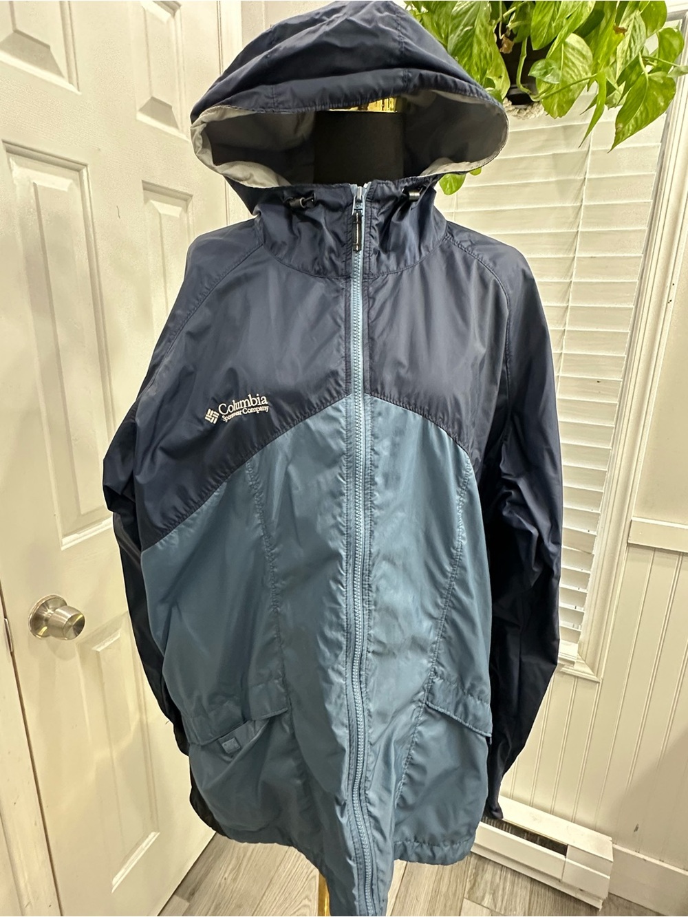 Columbia Men's Navy and Slate Blue Hooded Raincoat